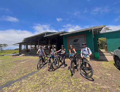 Cyclists at Cerro Mesa, Galapagos.